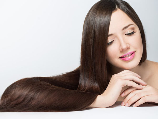 Dầu gội Nhật với nguyên liệu từ thảo dược tự nhiên, đem lại mái tóc dài óng mượt